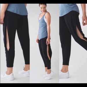 Lululemon side pant cut out